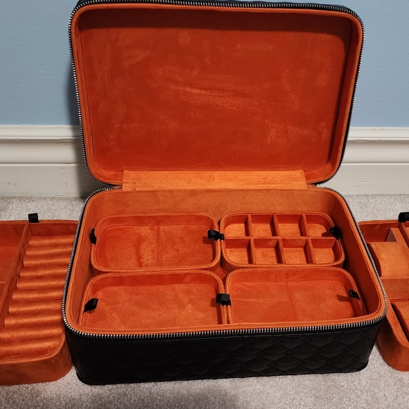 Traveller Jewelry case - Picture 4 of 5
